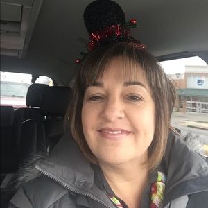 Meet your Posher, Stacy